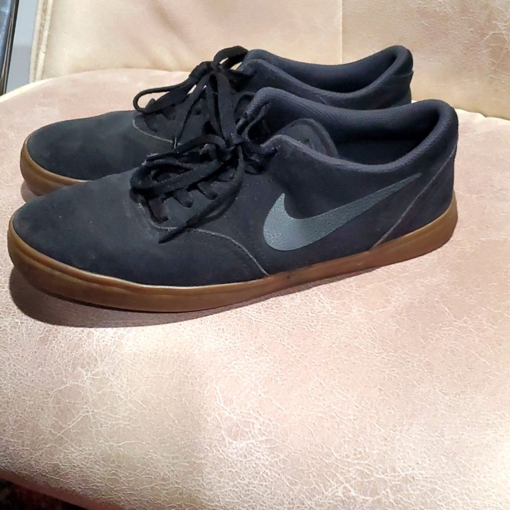 Nike SB men's sz 10 sneakers